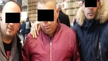 Hoţi români prinşi în Germania, după ce şi-au făcut selfie cu mobilul furat de la un bătrân 