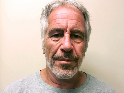 O moarte misterioasă, readusă în atenție de documentele lui Jeffrey Epstein. Ce dezvăluie un e-mail din 2011