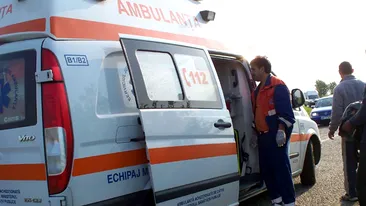 Femeie accidentată mortal de un microbuz plin cu pasageri, pe o trecere de pietoni din Brăila