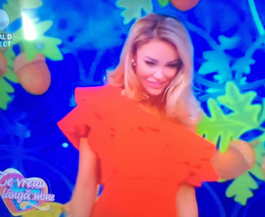 Bianca este extrem de fericită după ce a prezentat prima emisiune