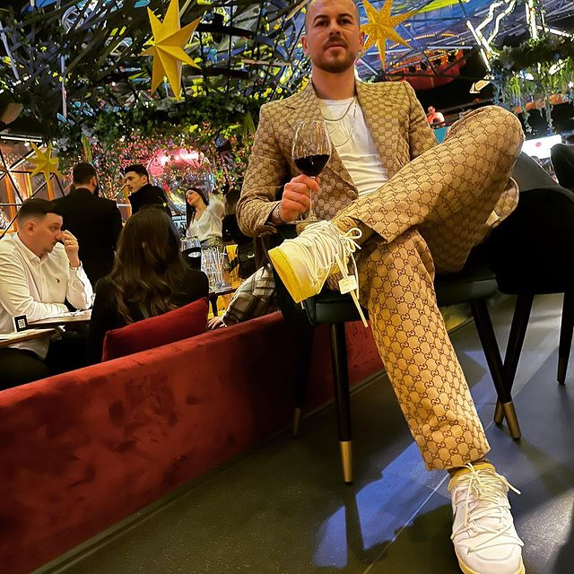 Atacantul echipei naționale a fost trădat de o puștoaică de 18 ani! CANCAN.RO vă prezintă metodele de agățat ale lui Denis Alibec
