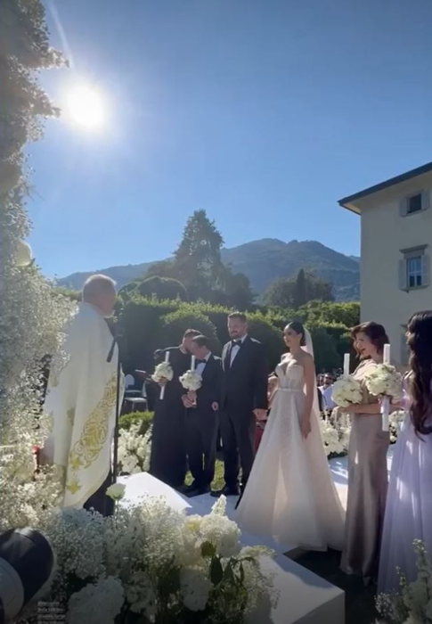 Alex și Bianca, alături de nași, la nunta faraonică de pe malul lacului Como (Foto: Instagram)
