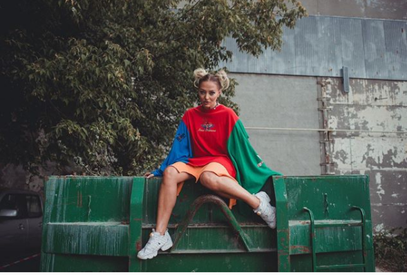 Fotografia Deliei care i-a inflamat pe fani: ”Boss, stilul ăsta…” / ”Vai, ce oameni frustrați!”