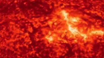 VIDEO Pamantul va fi lovit azi de o explozie solara uriasa: retelele de comunicare vor fi afectate!