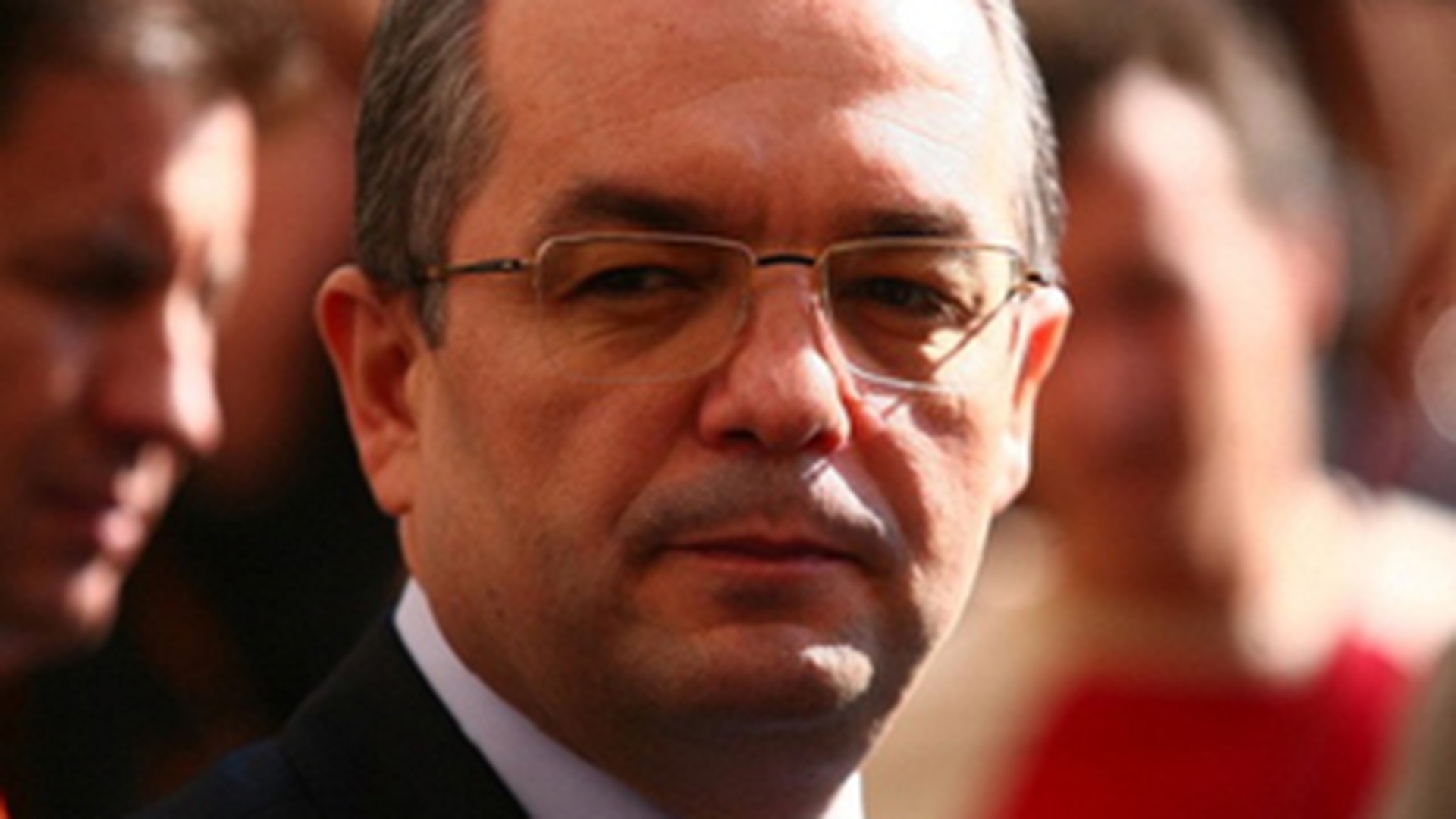 Emil Boc a organizat o masa de pomenire a tatalui sau in valoare de 1.800 lei!
