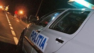 Un şofer a lovit cu maşina un copil de 12 ani iar apoi l-a abandonat pe marginea drumului. Ce s-a ales de copil!