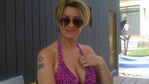 Cel mai îndrăzneţ PICTORIAL! Steliştii vor face ochii mari! Anamaria Prodan, GOALĂ puşcă, cu Reghe alături! Vezi imagini senzaţie