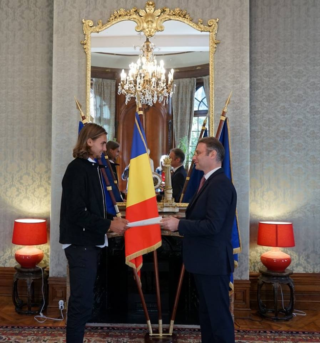 Virgiliu Postolachi a depus inclusiv jurământul