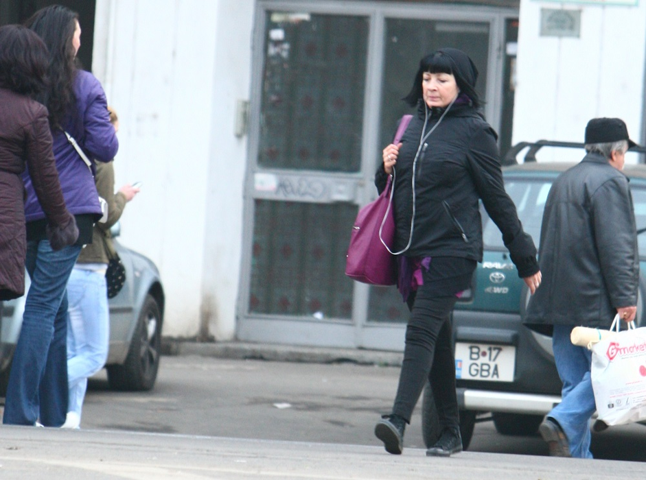 Neti Sandu, cel mai sincer interviu pe care l-a dat vreodată: ”Mă uit în oglindă și aș prefera…”