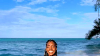 Ce le spune o româncă născută în Haiti celor care o atacă pentru culoarea pielii: „Identitatea culturală nu se măsoară în sânge”