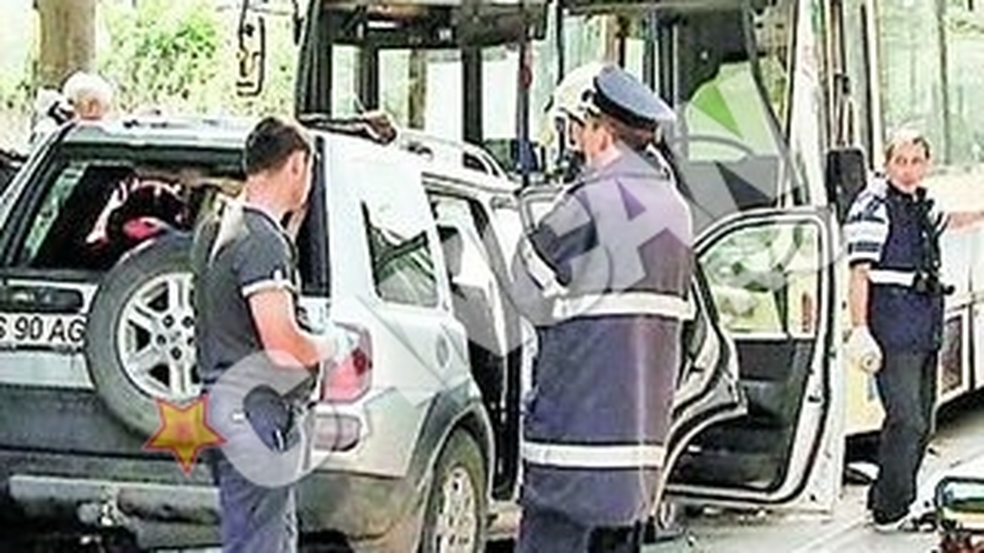A murit dupa impactul cu un autobuz