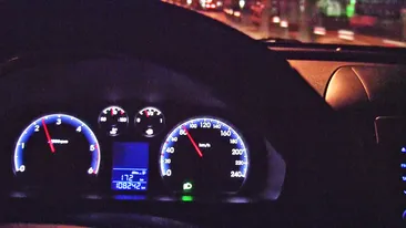 Senzatie majora cu dublul vitezei legale la ora! Blonda din Lala Band a facut-o lata dupa ce a iesit in zori din club!