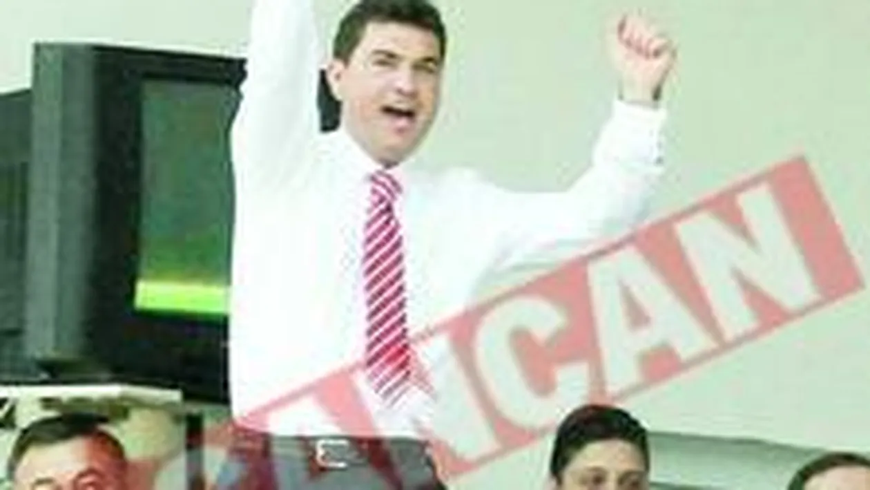 Carciumaru s-a suparat pe Borcea pentru ca a dat din buric