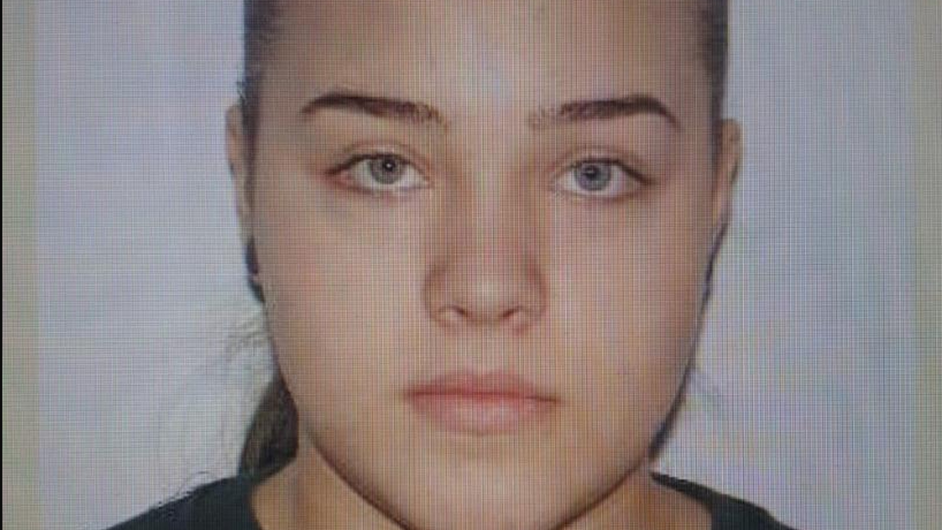 O adolescentă de 15 ani, din Botoșani, a fost dată dispărută! Polițiștii sunt în alertă