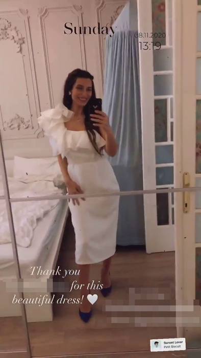 Lili Sandu a ales o ținută albă pentru botez