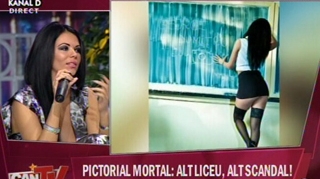 VIDEO Andreea Bododel, despre pictorialul in care a aparut in rol de profesoara sexy: "Daca stiam ca se ajunge aici, nu mai faceam acele poze"