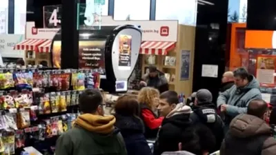 Serviciile secrete occidentale susțin că ayatollahul Khamenei e pregătit să fugă la Moscova dacă protestele din Iran escaladează