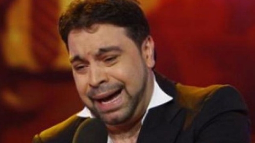 Imaginea disperarii! Florin Salam isi plange sotia in genunchi, la o petrecere! Manelistul a fost dus afara pe brate