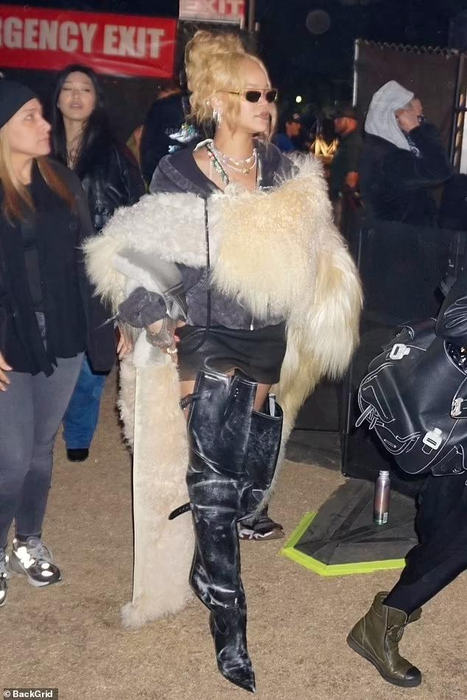 Rihanna la la Coachella. Sursa: Instagram