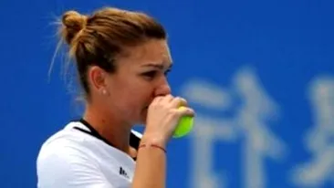 Simona Halep a părăsit turneul de la Wimbledon, după ce a fost învinsă dramatic în turul al treilea!