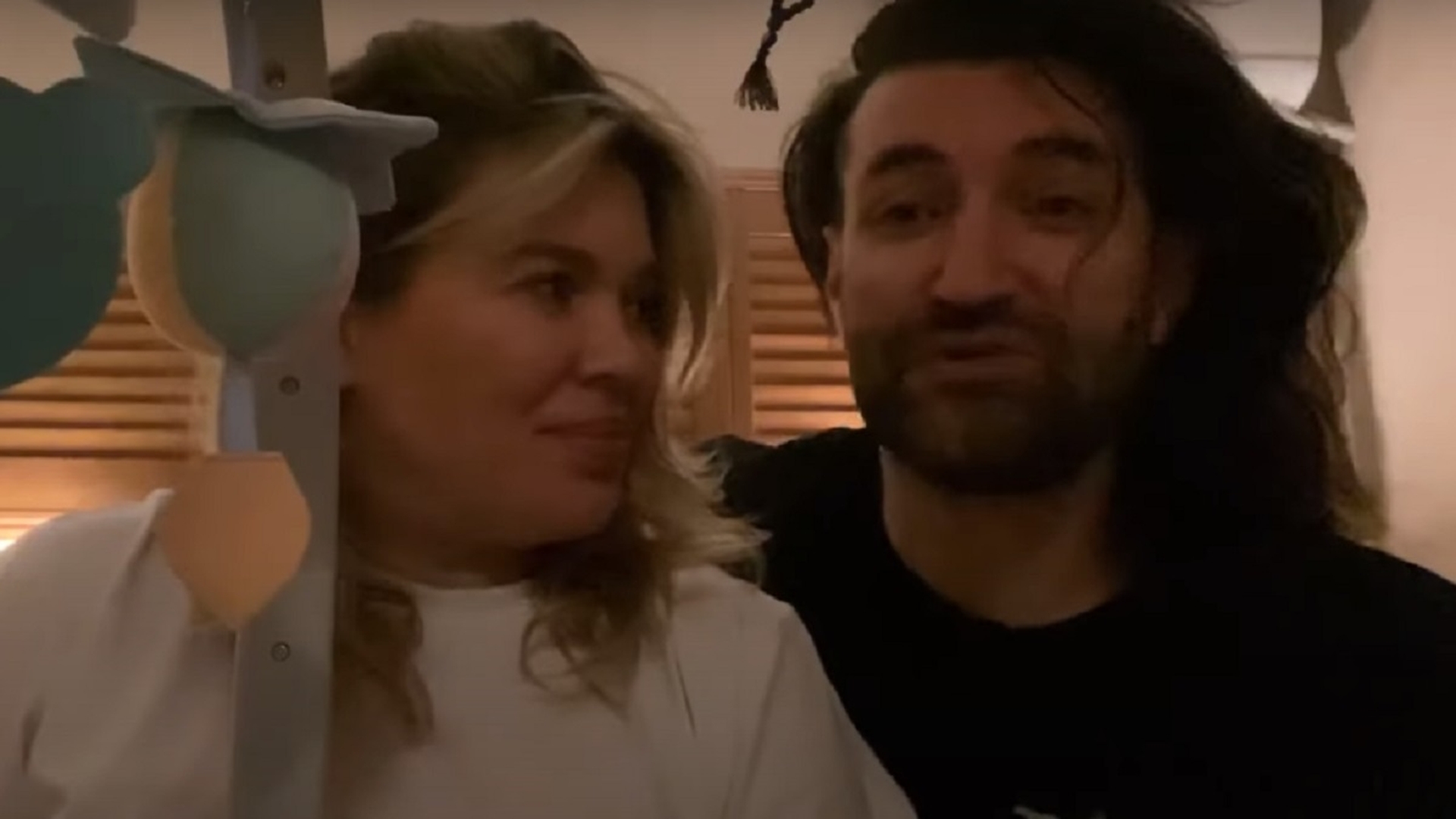 Gina Pistol a născut! Smiley, primele declarații din postura de tătic: „Medicul nostru spune că este perfectă” + prima imagine din spital