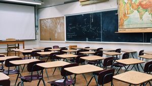 Un elev a fost eliminat de la Evaluarea Națională 2021, după ce a primit mesaj Ro-Alert. Ce spune ministrul Educației Sorin Cîmpeanu
