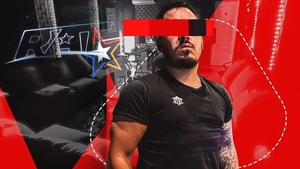 Primul câștigător de la ”Românii au talent” stă cu chirie. A primit 120.000 de euro, dar nu și-a luat casă și nu a pus bani deoparte. Vrea să vândă apartamentul moștenit de la părinți, dar...