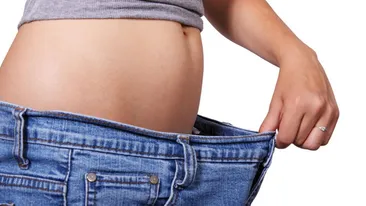 Cum sa SLABESTI mancand pe saturate de Sarbatori! Chiar ESTE posibil!