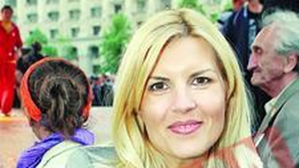 Elena Udrea ii numara voturile lui Tariceanu