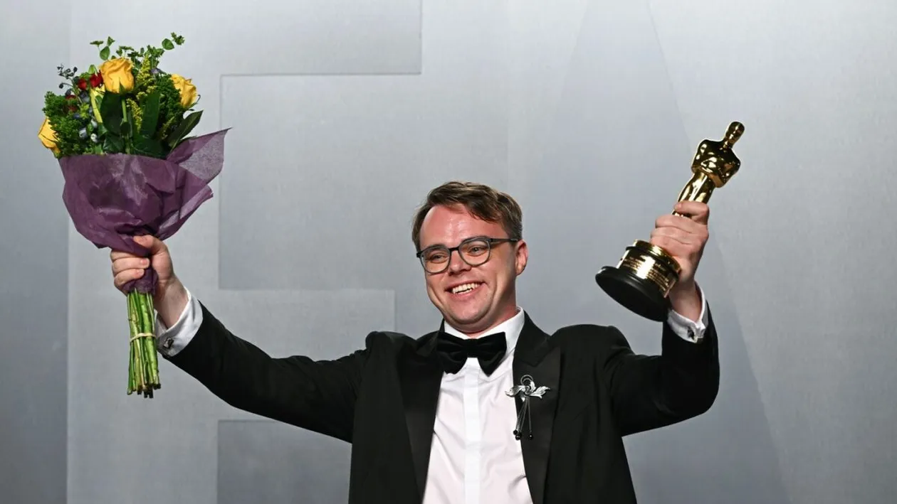 Povestea de film a unei statuete Oscar. A fost dată dispărută la aeroport, iar autoritățile au reușit să o găsească