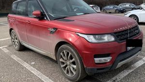 Prețul cu care ANAF vinde un Range Rover Sport. Mașina confiscată este din 2014