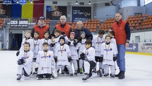 Echipele Telekom și Dedeman au obținut rezultate excepționale la Campionatul de Hochei pe Gheață „Cupa 100 România Baby Wolves”