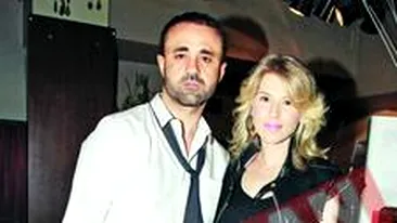 Corina vrea sa nasca sub apa