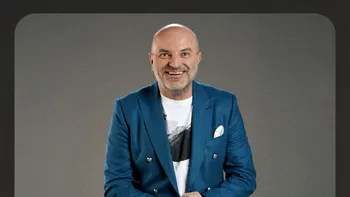 Arc peste timp cu Dan Capatos! Top 10 momente virale care au aruncat showbiz-ul în aer