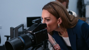 Cerceii lui Kate Middleton care au atras toate privirile. Cât costă și ce firmă i-a produs