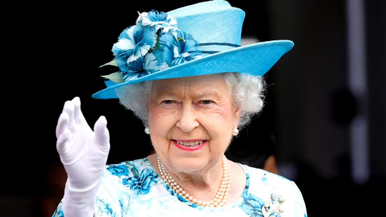 Motivul incredibil pentru care Regina Elisabeta nu poartă pantaloni în public!