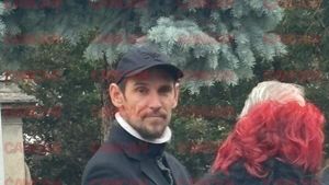 De ce ar fi venit, de fapt, fostul soț al Ronei Hartner la înmormântarea artistei: ”Scopul lui este să o îndepărteze de familie”