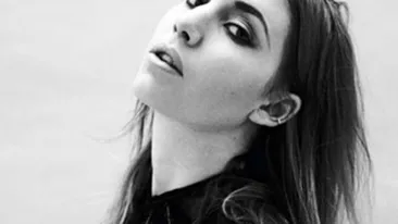 Lykke Li, interpreta hitului I Follow Rivers, se apuca de modelling!