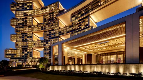 Cum arată și cât costă cea mai scumpă cameră de hotel din lume. Doar magnații își permit să se cazeze aici!