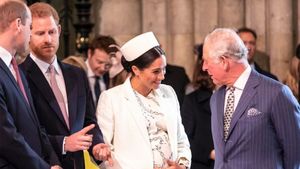 Imaginile care schimbă tot! Ce fotografii i-a trimis Meghan Markle socrului ei, Regele Charles
