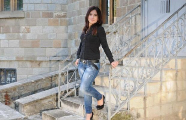 Ioana Condea a căzut victimă unui proxenet
