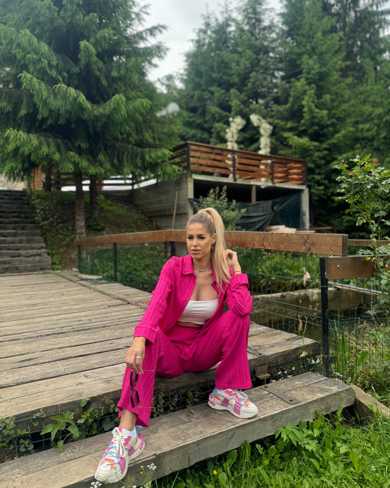 Prins la petrecere cu ispita, iubita a plecat, totuși, cu Claudiu în vacanță! Ce se întâmplă, însă, acolo? Simona a spus-o, fără ocolișuri. Telenovela de la Insula Iubirii continuă: ”Viețile noastre sunt acum…”