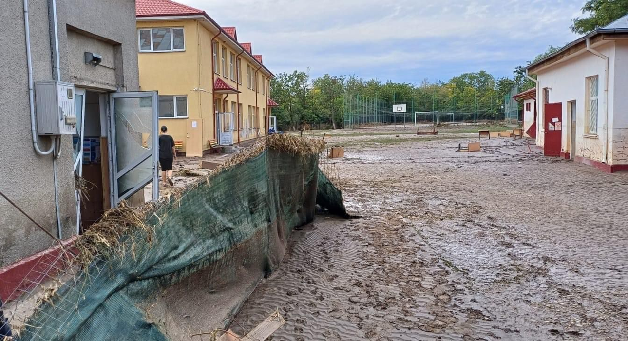 Ciclonul Boris a făcut ravagii la Slobozia Conachi, în Galați. Imagini care te vor face să plângi GALERIE FOTO