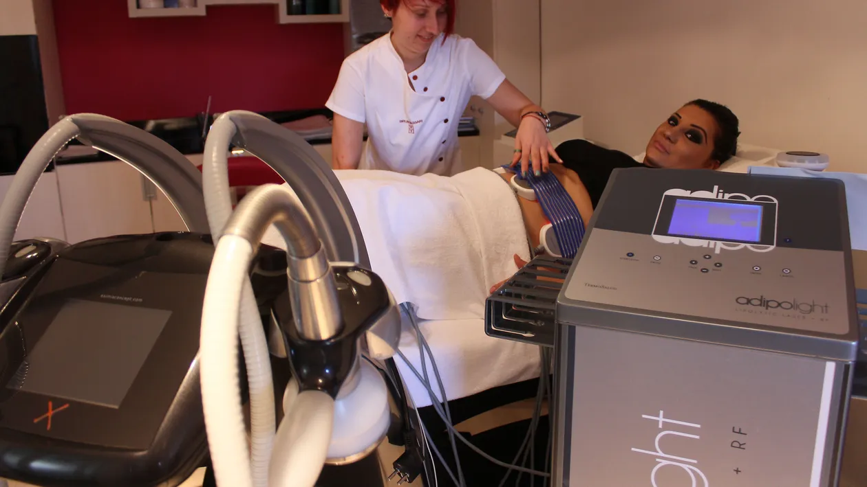 S-a saturat fie luata peste picior pentru kilogramele in plus! Vezi cat o costa pe Bianca Rus sa revina la dimensiunile ideale!