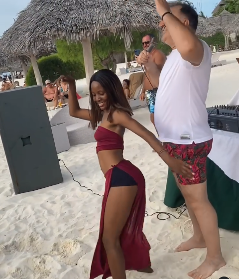 Vali Vijelie, concert în Zanzibar, la început de pandemie
