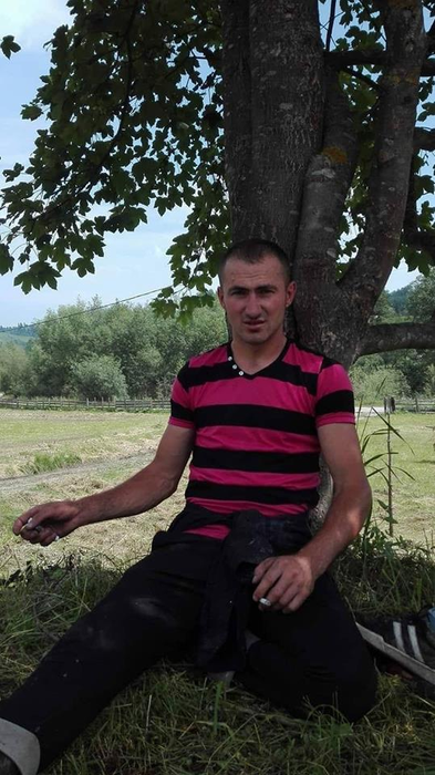 Bărbat de 30 de ani, mort într-o pădure, la Vama, strivit de o creangă de copac