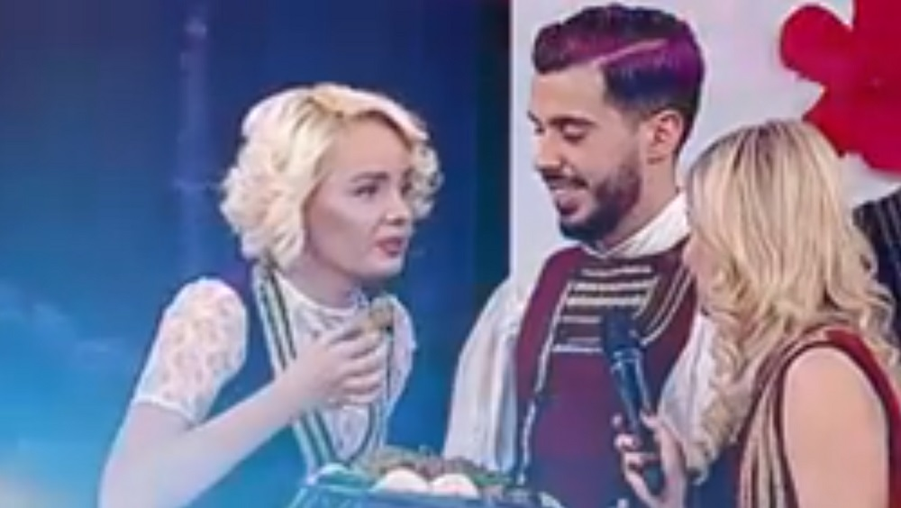 El este machidonul chipeș cu care se mărită Maria Constantin. Sursa foto: captură Facebook