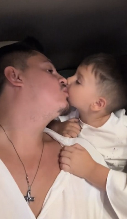 Singura imagine cu soţia lui Bogdan de la Ploieşti! Manelistul tocmai a recunoscut că are doi copii