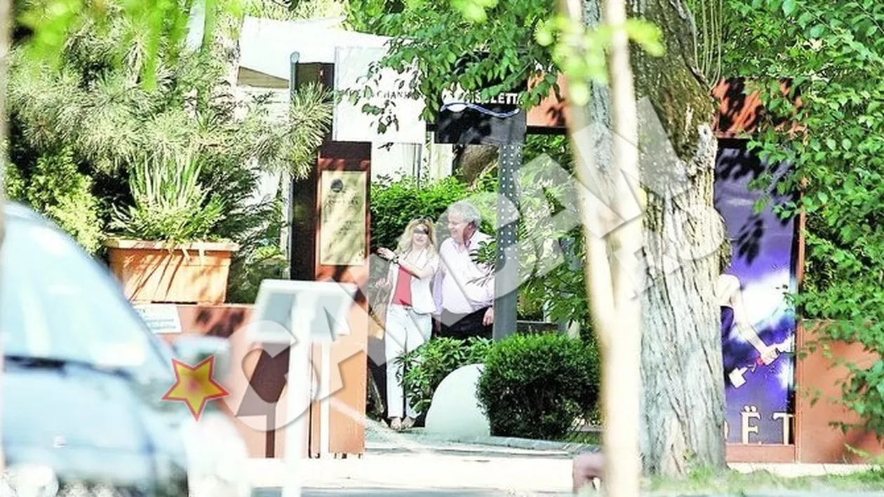 A luat pranzul cu o blonda din Barou, apoi a fugit la plaja! Valvis, din Herastrau la Marea Egee