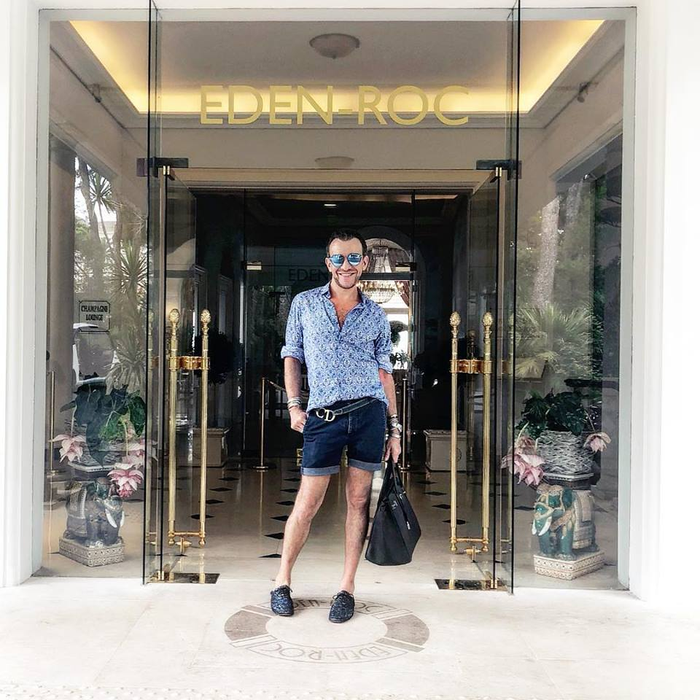 În brațele cui își găsește alinarea Stephan Pelger, după ce a fost bătut și jefuit la Cannes